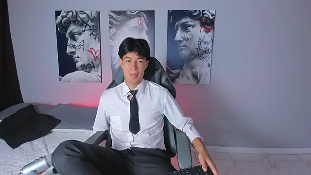 Snapshot of PabloCast_ chatting on February 15, 1:02 am PabloCast online show from February 15, 1:02 am