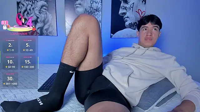 Snapshot of PabloCast_ chatting on February 18, 11:28 am PabloCast online show from February 18, 11:28 am