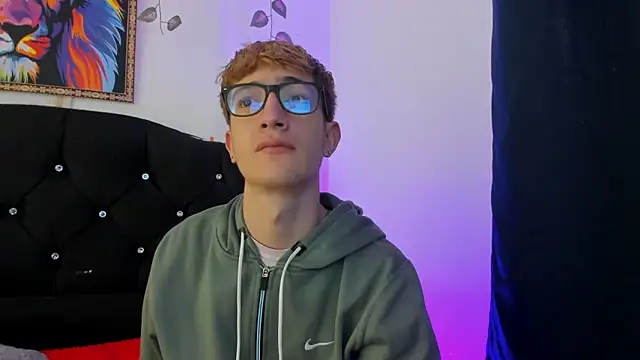 Erick Taylor3 online show from November 20, 5:56 pm