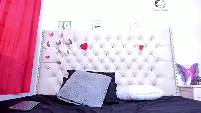 celena wonder online show from March 13, 7:31 pm