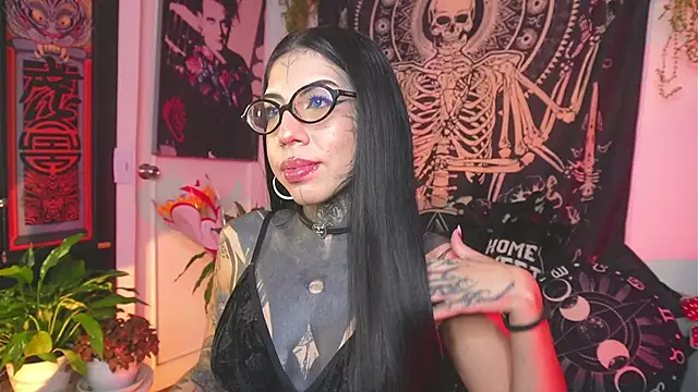 Snapshot of Dalia_Vorhees chatting on June 10, 1:39 am Dalia Vorhees online show from June 10, 1:39 am