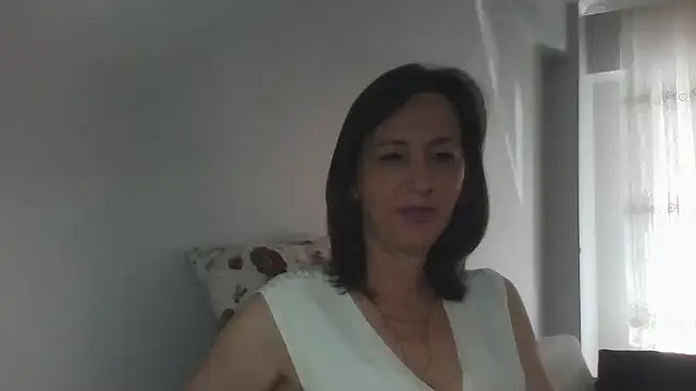 ArianaStarr online show from April 27, 7:06 am