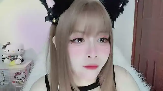 Snapshot of -zhuzhu-999- chatting on July 18, 5:50 pm -zhuzhu-999- online show from July 18, 5:50 pm