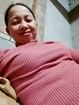 TRIEUTRIEU20 online show from November 30, 2:43 pm