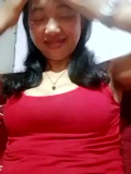 TRIEUTRIEU20 online show from May 10, 11:32 pm