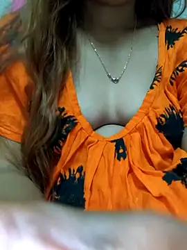 Sujatab250 online show from April 15, 1:51 pm