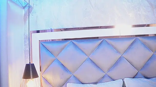  giggy 2 online show from April 15, 11:39 am