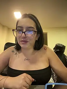 Kloe Novoa online show from February 27, 12:38 pm