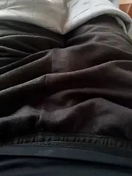 Andres  00 online show from April 15, 2:35 pm