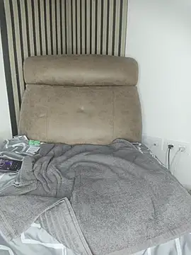 findomhot online show from November 23, 12:10 am