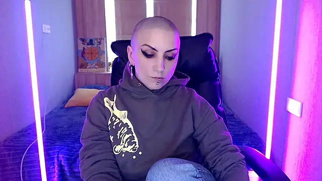 Sweet-n-Strong online show from April 9, 6:19 am