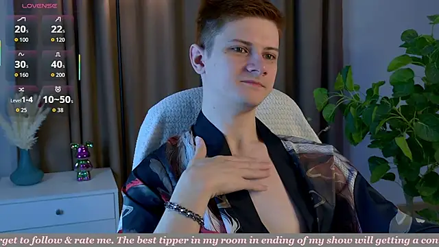 Allert  online show from April 11, 4:06 am