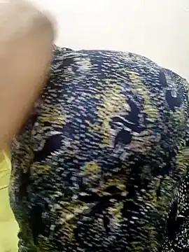 Mama Queeen online show from October 24, 3:08 pm