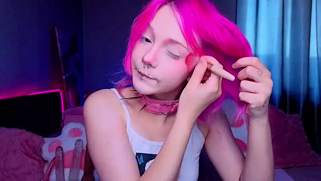 KittieHeart online show from June 30, 2:56 am