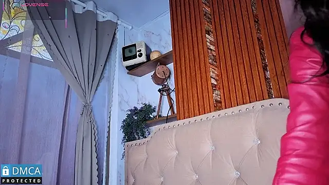 eva delight  online show from January 16, 11:03 am