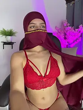 Snapshot of shaima__ chatting on May 21, 7:10 pm shaima online show from May 21, 7:10 pm
