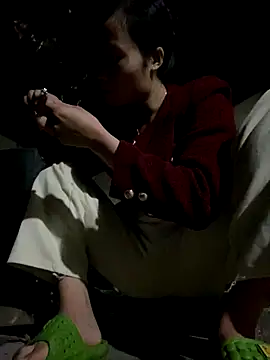 Yunzang online show from December 18, 3:45 am