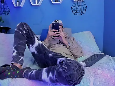harold 777 online show from June 11, 2:44 am