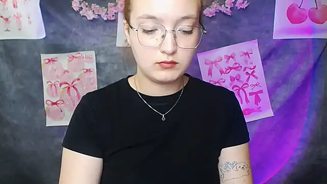 Snapshot of MissAriaa chatting on June 18, 3:38 pm MissAriaa online show from June 18, 3:38 pm