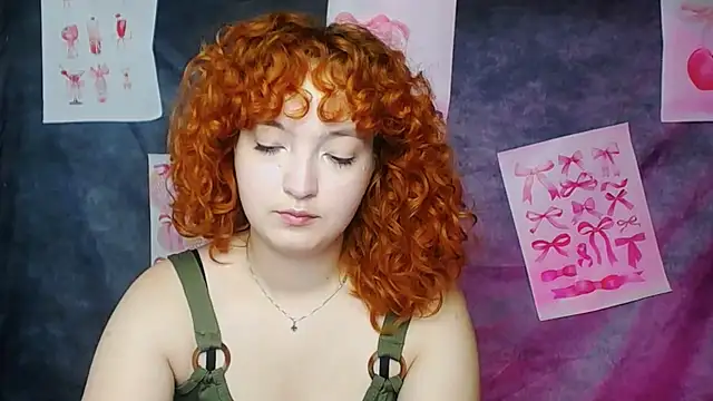 Snapshot of MissAriaa chatting on June 22, 6:10 am MissAriaa online show from June 22, 6:10 am