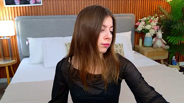 Sandy Edvards online show from March 27, 4:51 am