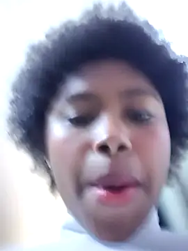 Snapshot of violeta_ruizz chatting on March 1, 8:44 pm violeta ruizz online show from March 1, 8:44 pm