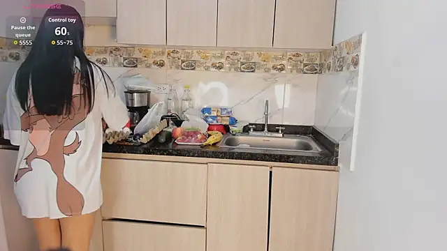 NhoanBrunette online show from November 22, 12:48 pm