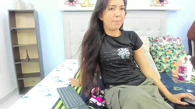 Snapshot of tammy_sex25 chatting on June 12, 11:31 am tammy sex25 online show from June 12, 11:31 am