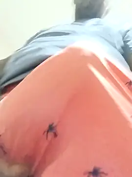 shoodly99 online show from March 3, 2:07 am