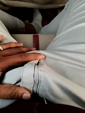 Snapshot of _Ramesh_pj chatting on April 23, 12:40 pm Ramesh pj online show from April 23, 12:40 pm