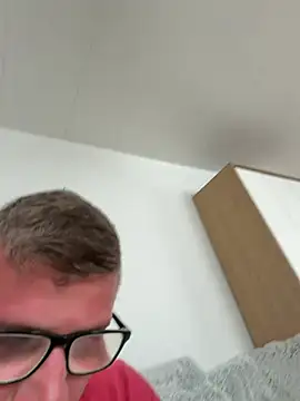 PolishBoy1995 online show from June 25, 2:54 pm