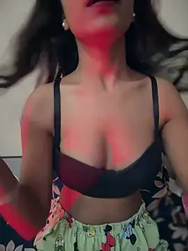 Snapshot of jeshmin_rao chatting on March 18, 9:34 am jeshmin rao online show from March 18, 9:34 am