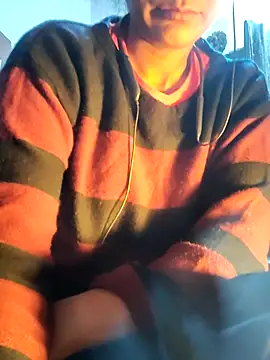 Hot-Rubyy online show from December 14, 4:18 am