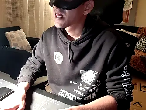 Andy James181 online show from January 11, 10:20 am