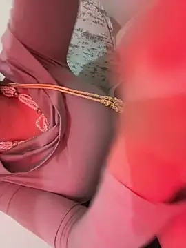 Snapshot of Soso-bigass chatting on April 10, 11:37 am Soso-bigass online show from April 10, 11:37 am