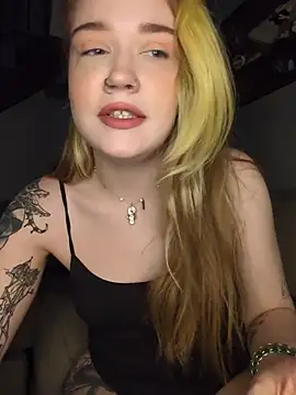 mattiethebaddieee online show from March 22, 3:54 am