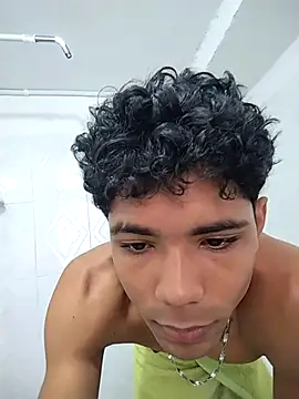 Alex Sweeting online show from March 20, 4:01 pm