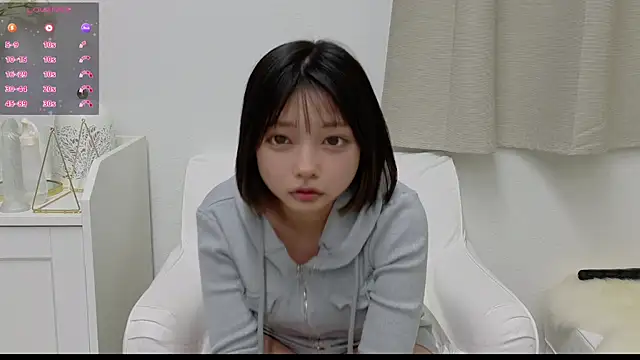 -Yoru- online show from February 12, 6:30 am