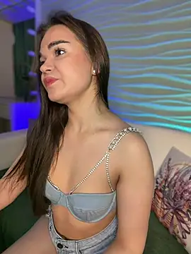 BabyShy- online show from May 28, 11:57 pm