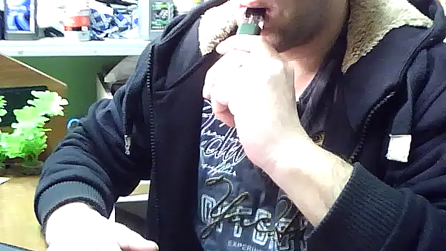 Your sweet stick online show from March 23, 6:28 am