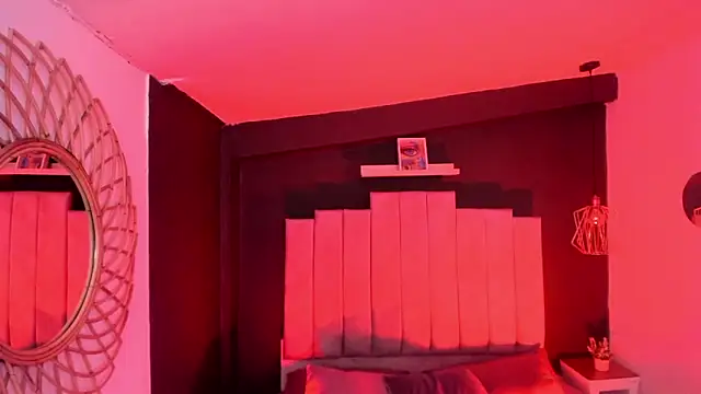 mia jagger online show from February 21, 7:48 pm