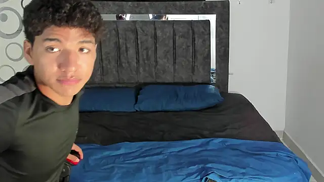 Maximiliano Khalil online show from January 18, 7:39 pm