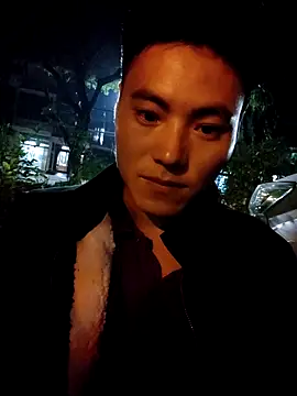 -Nathann- online show from December 19, 1:29 pm