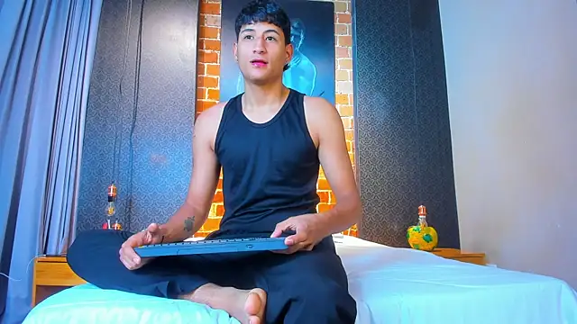 Jack and Joes online show from November 21, 3:16 am