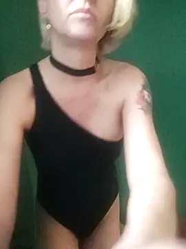 Snapshot of Seta385211 chatting on November 8, 12:27 pm Seta385211 online show from November 8, 12:27 pm