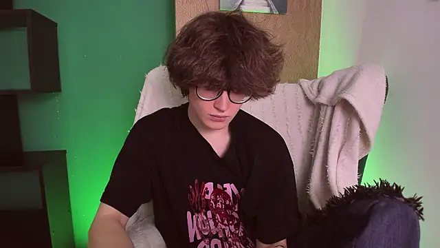 Syndy Dels online show from February 17, 1:07 pm