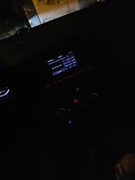 RoomHot404 online show from February 28, 12:00 am