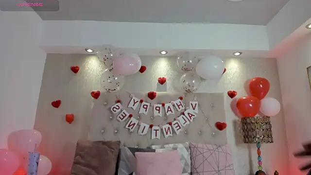 KamyGlam online show from February 14, 8:05 pm