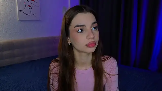 LauraHansil online show from May 22, 7:08 pm