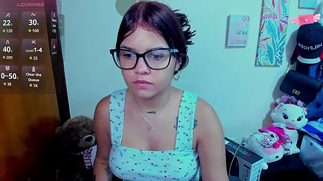 Emma boo online show from November 9, 7:23 pm